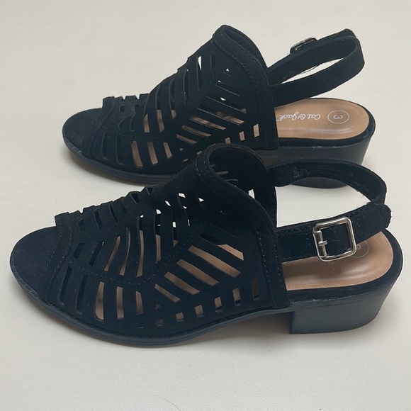 💜🤑 🆕 CAT & JACK Girl's Size 2 Open Toe Strap Shoes Size 3 - Picture 5 of 9